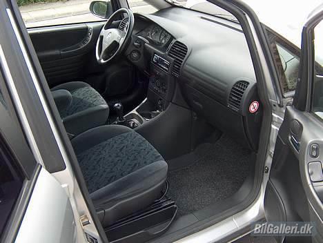 Opel Zafira DTI billede 4