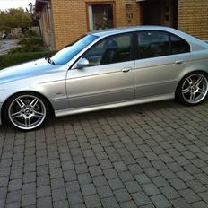 BMW 540i e39