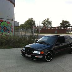 Honda Civic I-vt SOLGT :(