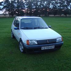 Peugeot 205 Oskar