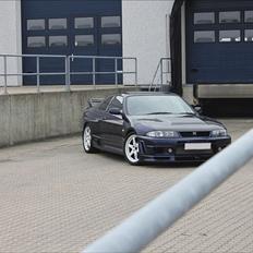 Nissan Skyline R33 GTR V-Spec
