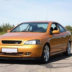 Opel Astra 1,8 16V Coupé 