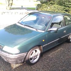 Opel astra 1,6