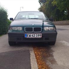 BMW e36 316i compact