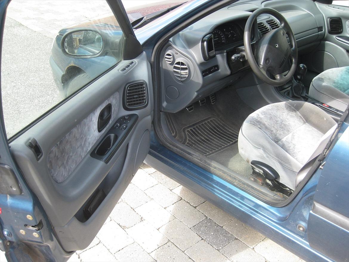 Renault Laguna 2.0 RT Grandtour (Fint ord for STC) billede 5