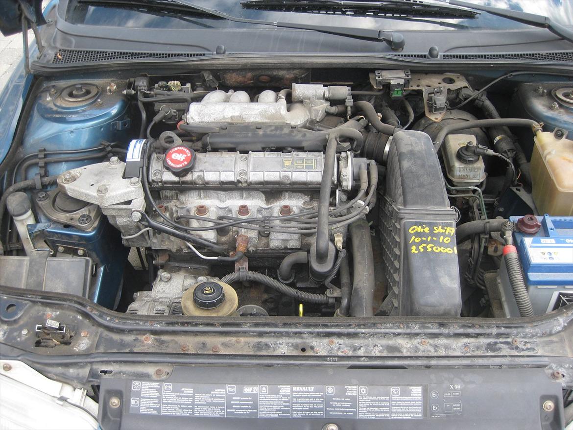 Renault Laguna 2.0 RT Grandtour (Fint ord for STC) billede 8