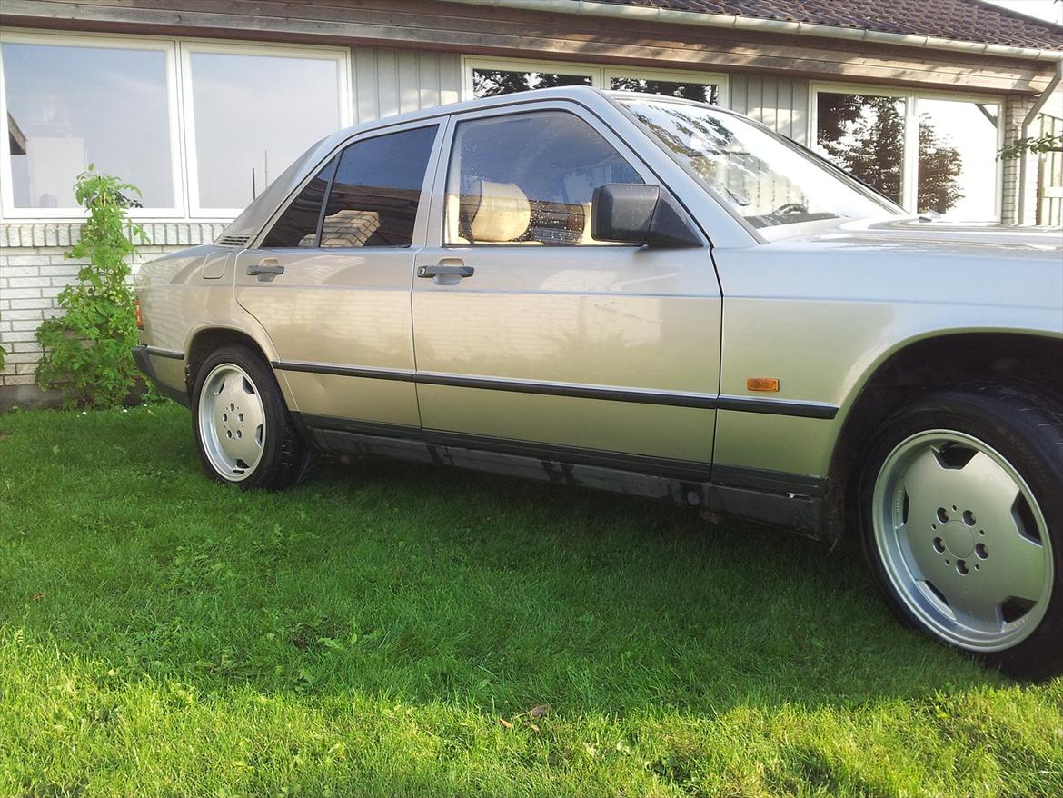 Mercedes Benz   190e w201 billede 5