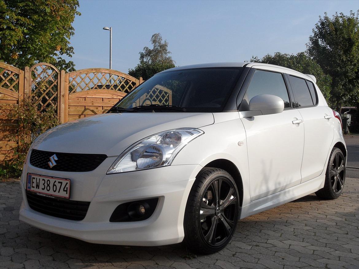 Suzuki Swift 1.2 ECO+ GLX 5-dørs SOLGT billede 1