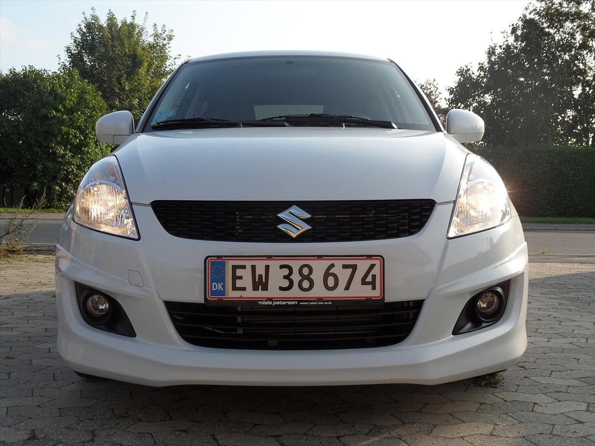 Suzuki Swift 1.2 ECO+ GLX 5-dørs SOLGT billede 11