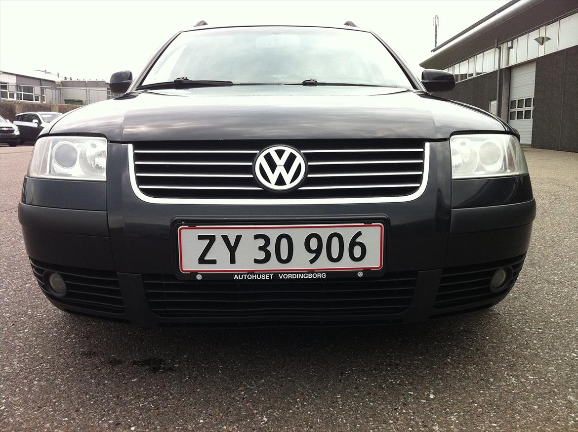 VW Passat 2,3 V5 VARIANT *SOLGT* billede 3