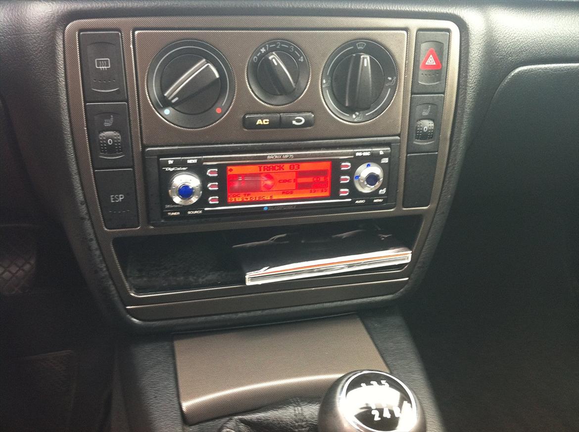 VW Passat 2,3 V5 VARIANT *SOLGT* billede 10