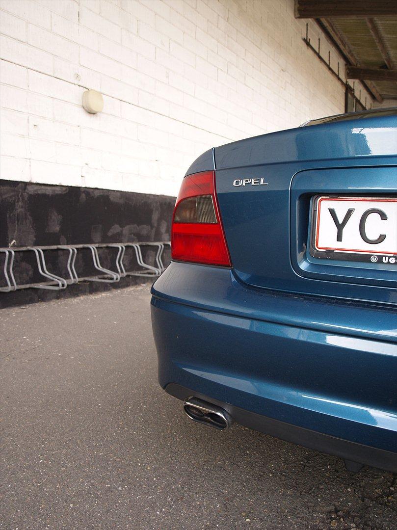 Opel Vectra B 1,8 (Solgt) billede 4
