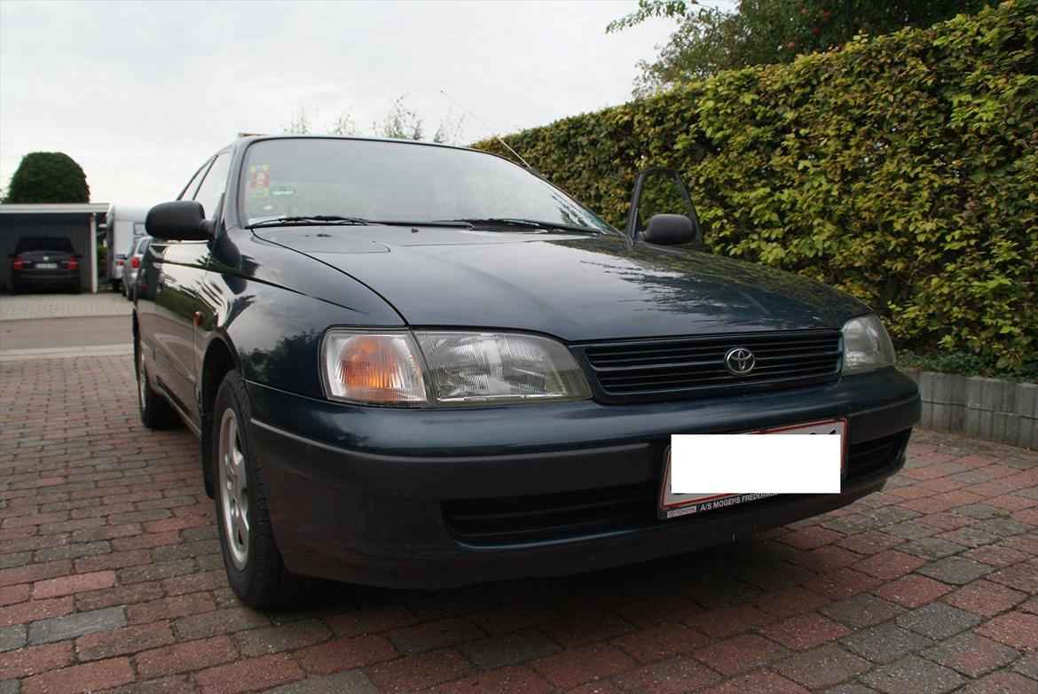 Toyota carina e billede 6