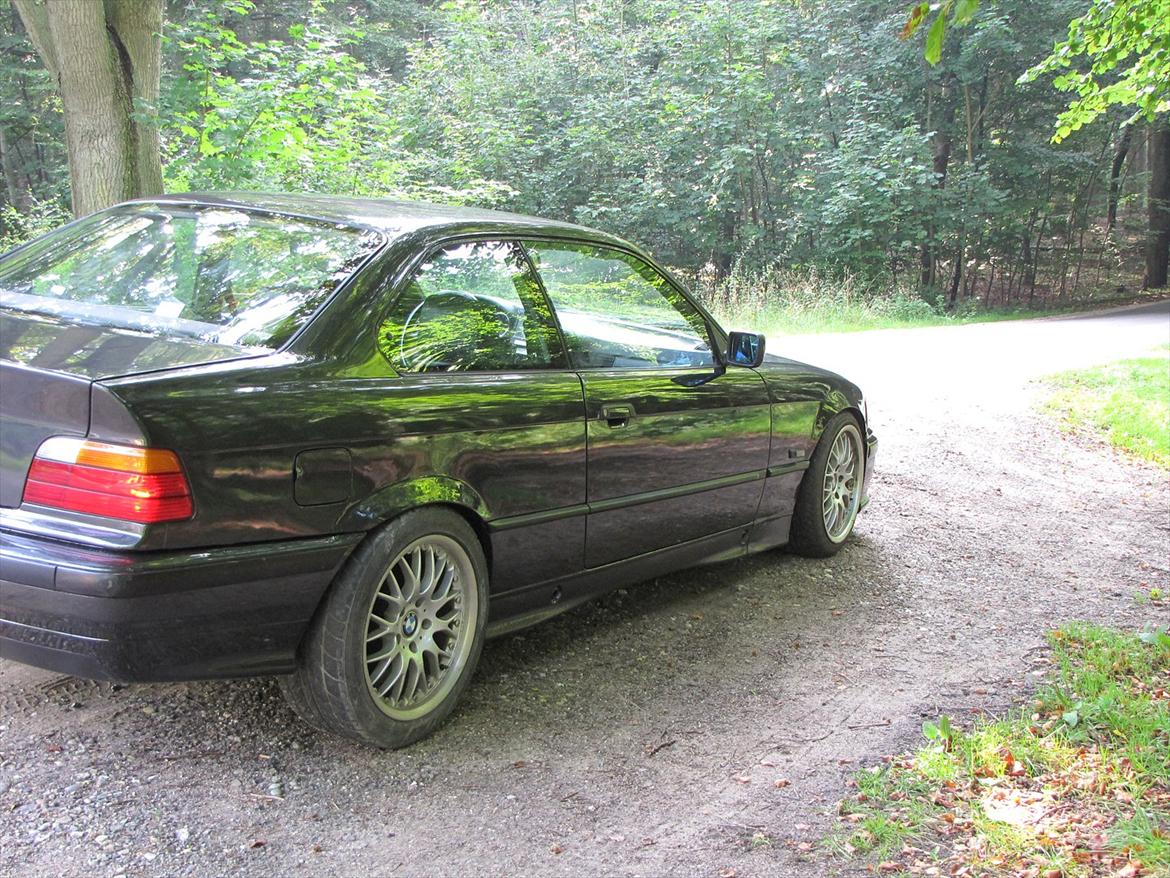 BMW 320i e36 coupe [Black Jack edition] Solgt! billede 11