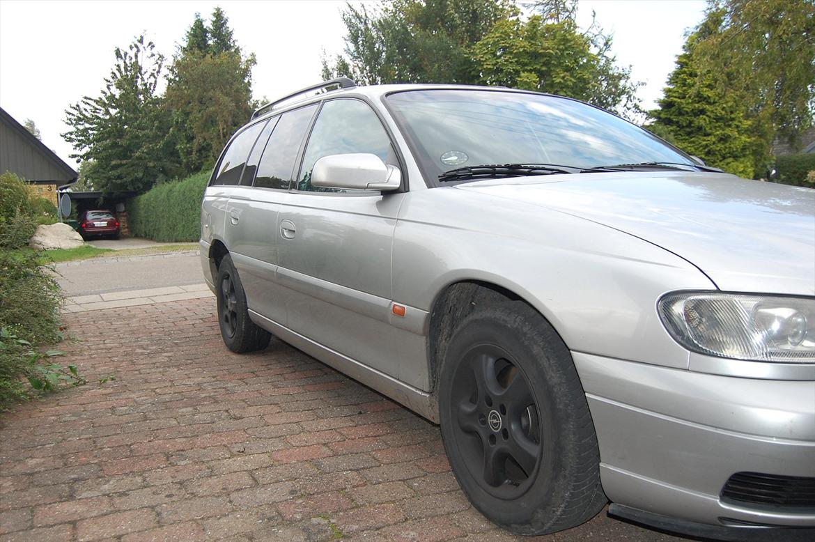 Opel Omega b billede 2
