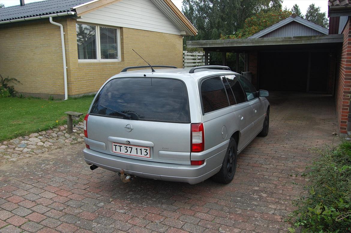 Opel Omega b billede 3