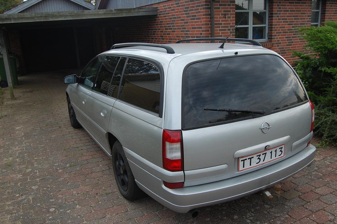 Opel Omega b billede 9