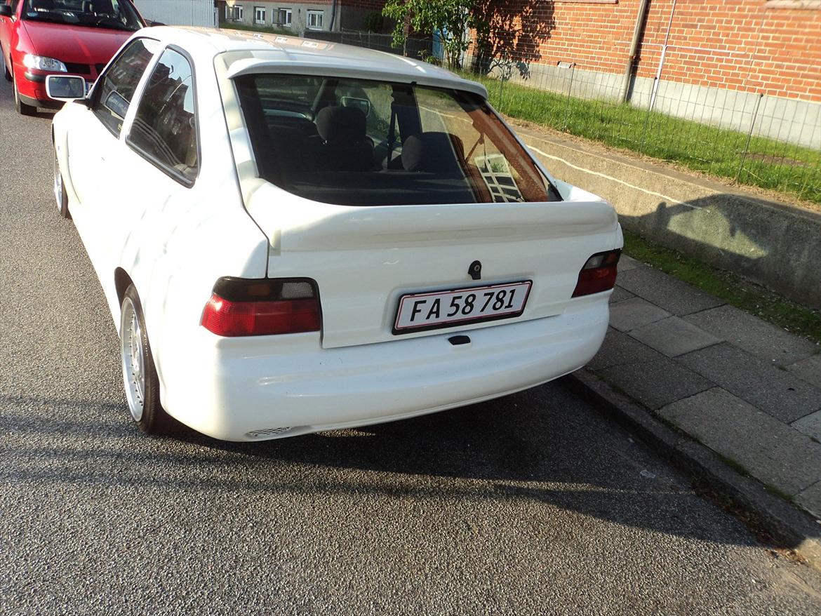 Ford escort solgt billede 6