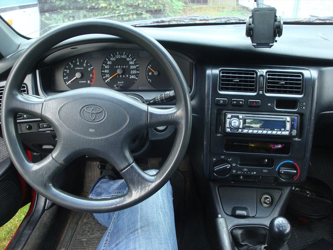 Toyota Carina E 2.0 SLI billede 8