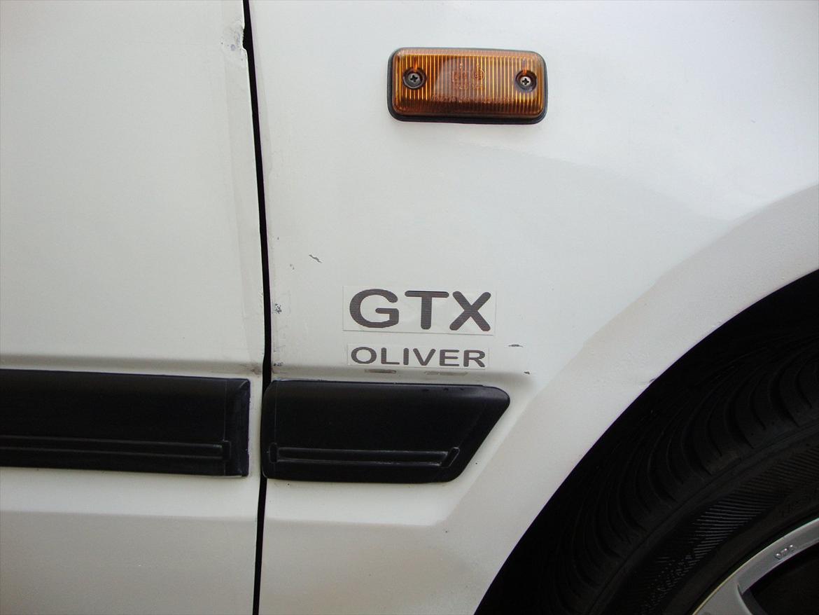 Mazda 323 1,6 Solgt billede 5