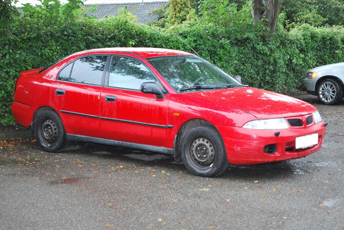 Mitsubishi Carisma 1,8 Glx solgt billede 2