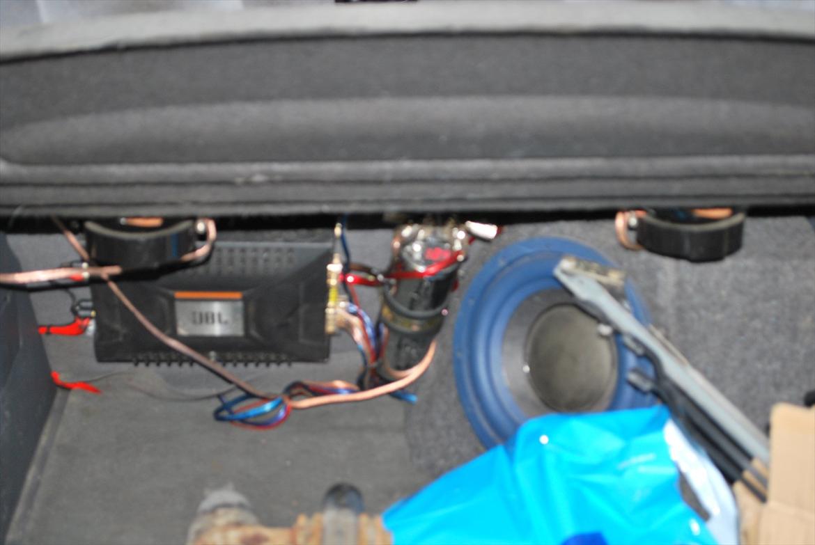 Mitsubishi Carisma 1,8 Glx solgt billede 8