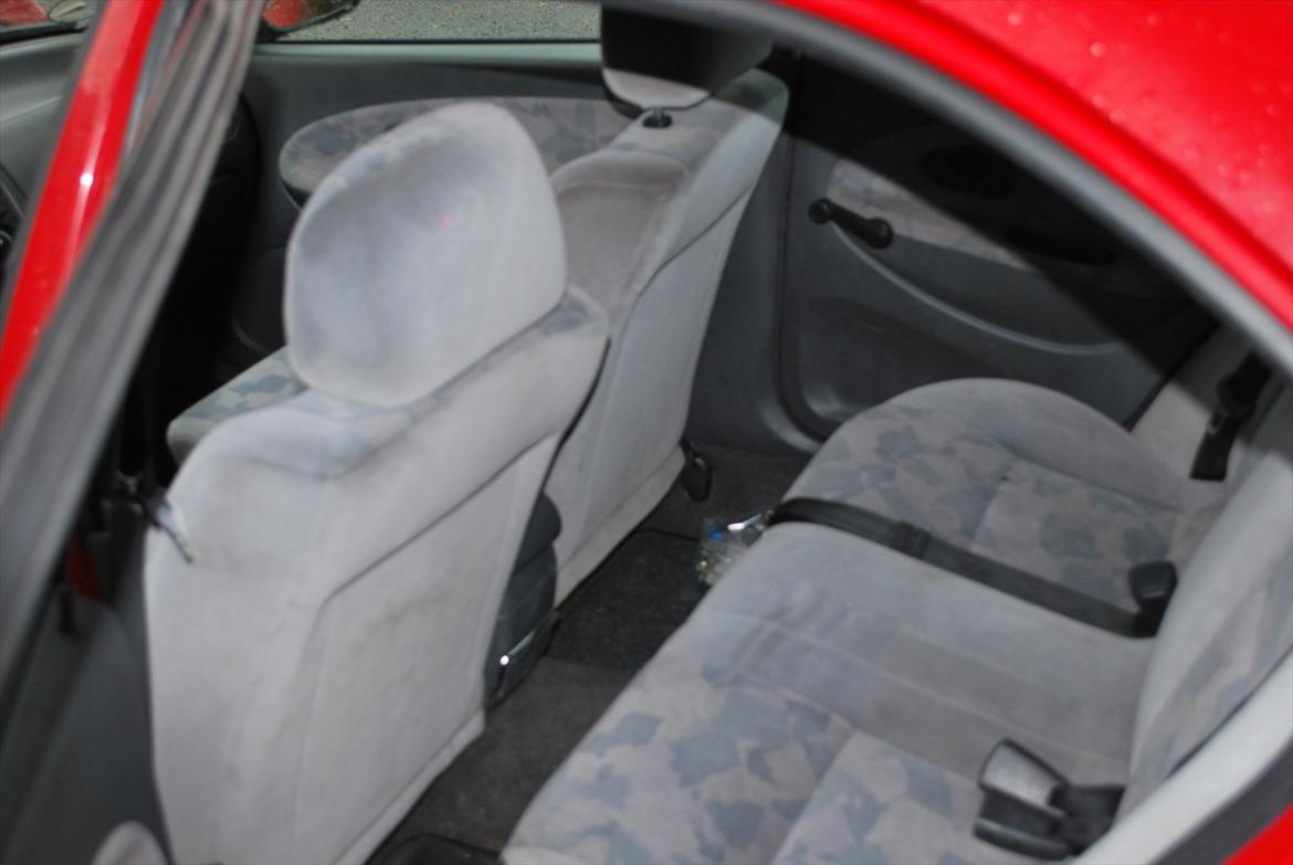 Mitsubishi Carisma 1,8 Glx solgt billede 11