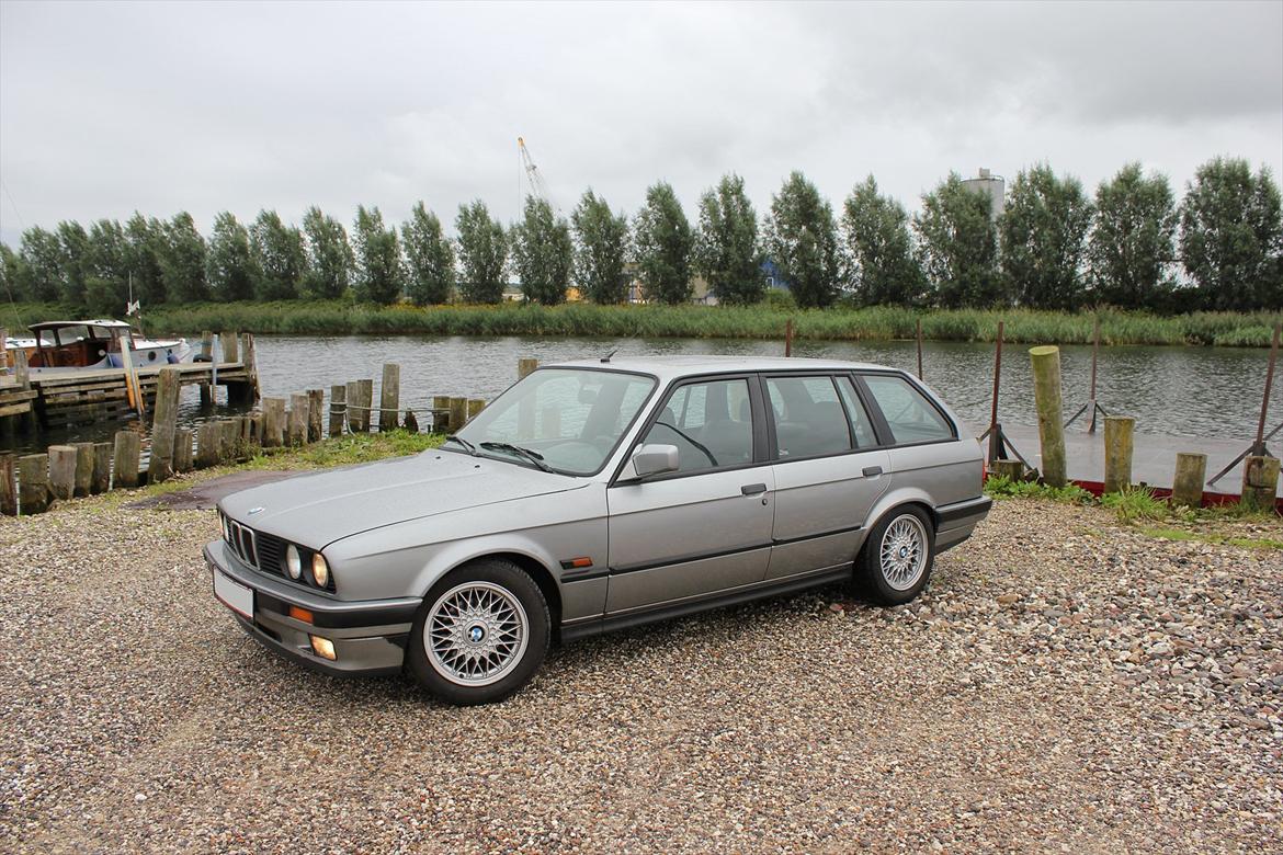 BMW E30 320i Touring billede 2