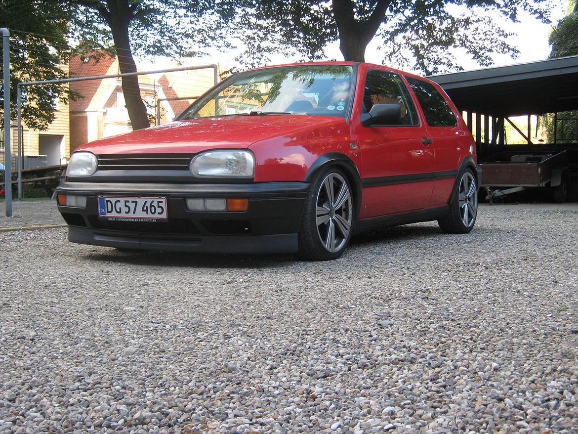 VW Golf 3 1,8 CL  (  LOWRIDER  ) billede 2