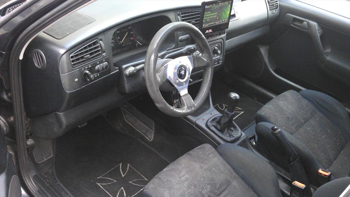 VW Golf 3 2.8 VR6 (VR-Sexer) Solgt :(  billede 9