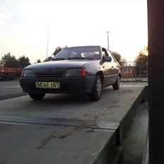 Opel Kadett E Sedan