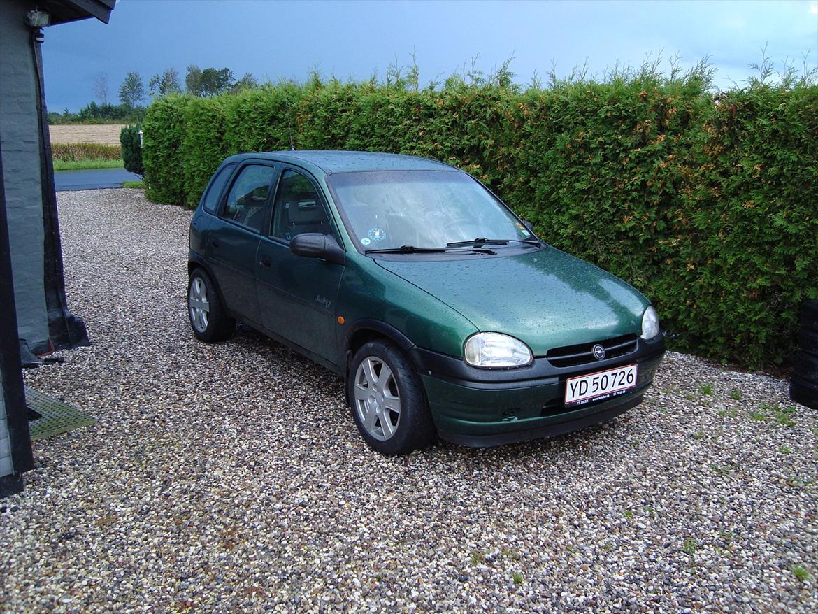 Opel Corsa B 1,4 Swing 5 dørs SOLGT billede 1