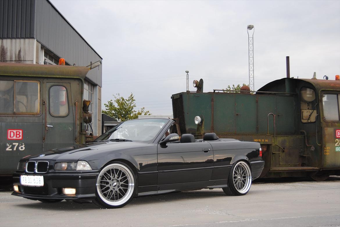 BMW E36 325i cabriolet billede 1