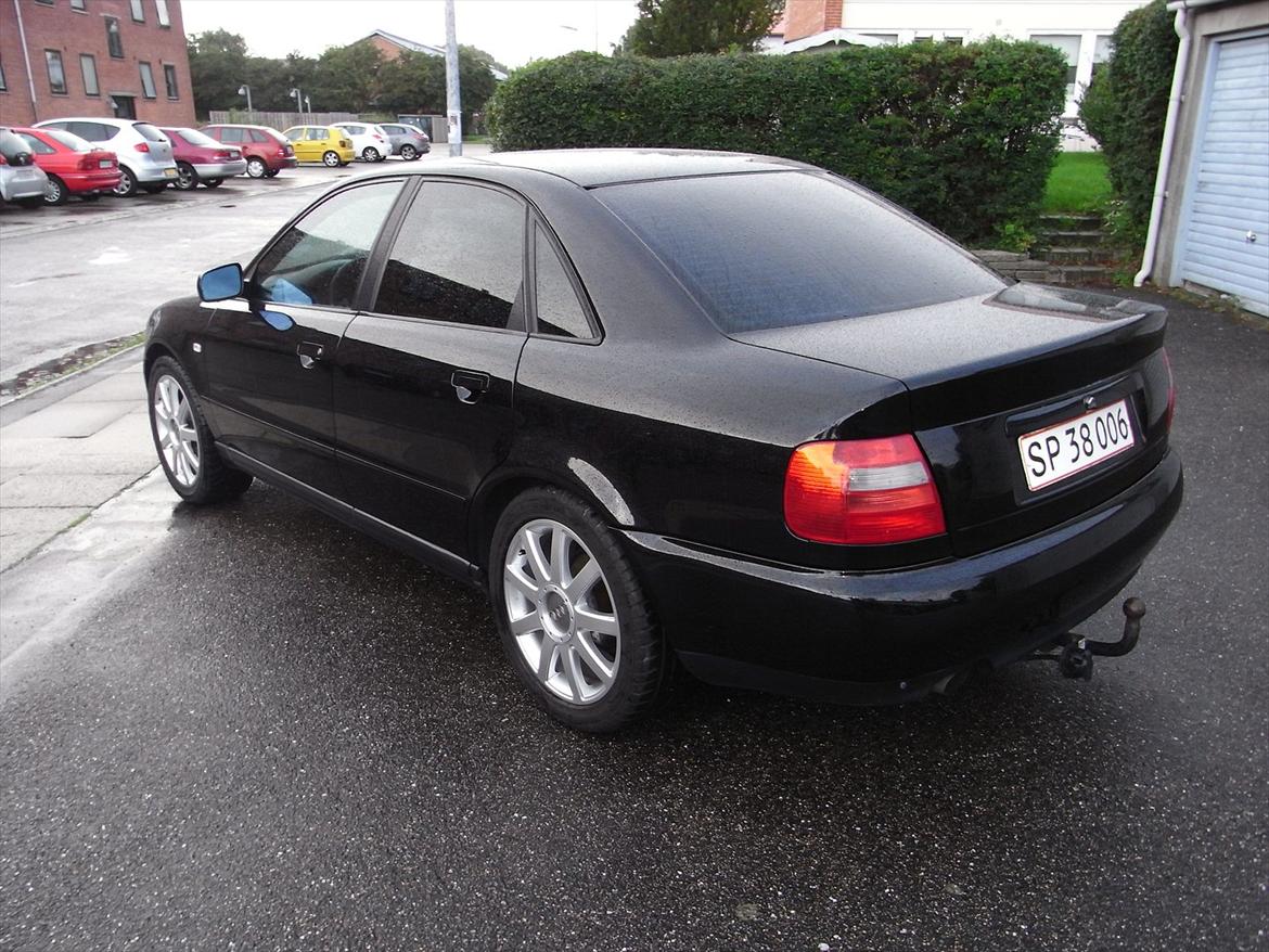 Audi A4 1,6 Limosine SOLGT billede 8