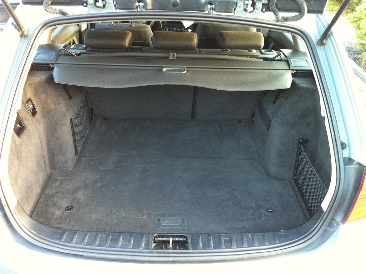 BMW 320d Touring E91 *solgt* billede 7