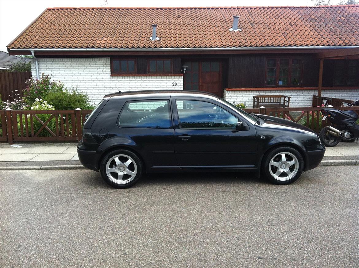 VW Golf 4 2.0 Trendline - Efter fælg skift billede 11