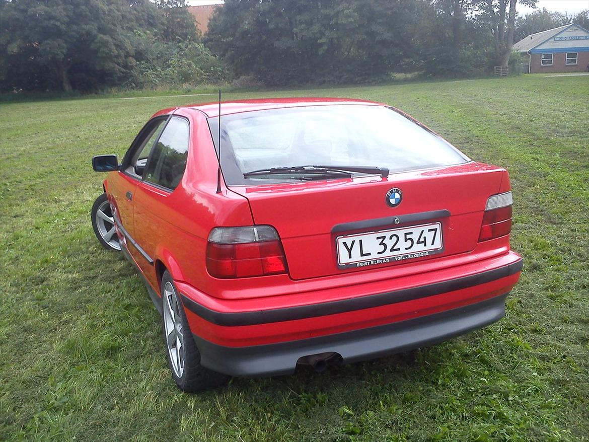 BMW E36 318 TI billede 3