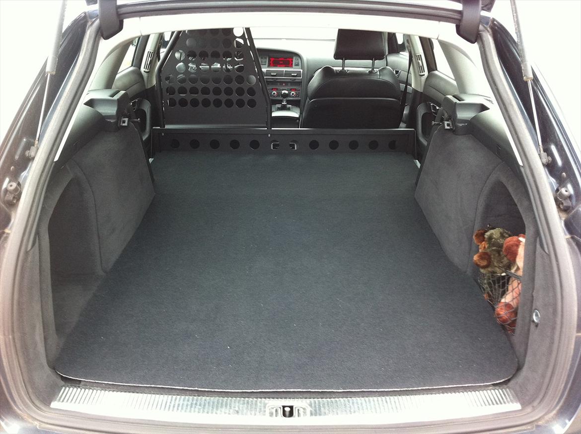 Audi A6 2,7 TDI S-Line *Solgt* - Bilen er pt. på gule plader, men jeg har de originale læder bagsæder samt alt andet der hører til, for igen at køre på hvide plader. billede 18