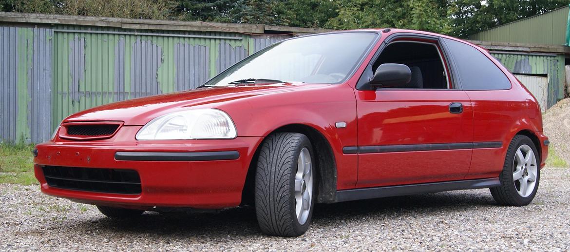 Honda Civic 1,4is ( Totalt skadet)  billede 1