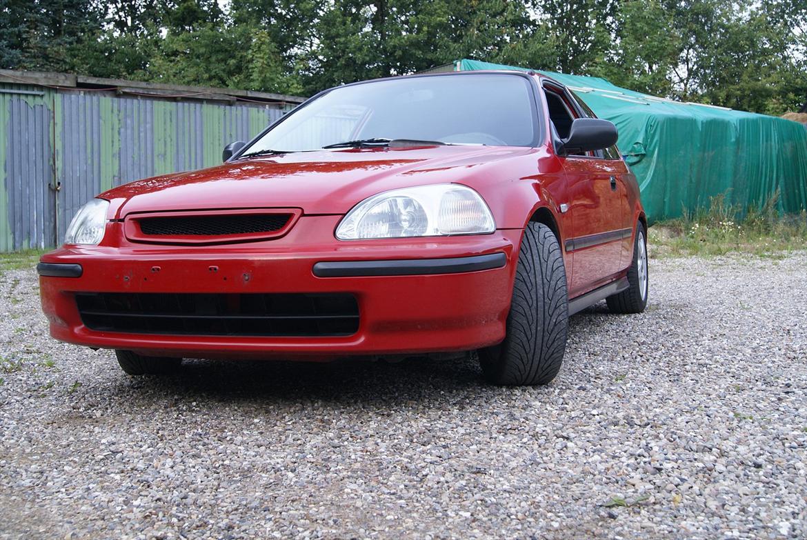 Honda Civic 1,4is ( Totalt skadet)  billede 2