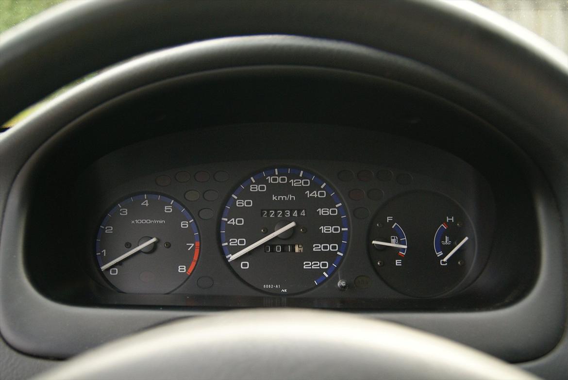 Honda Civic 1,4is ( Totalt skadet)  billede 7