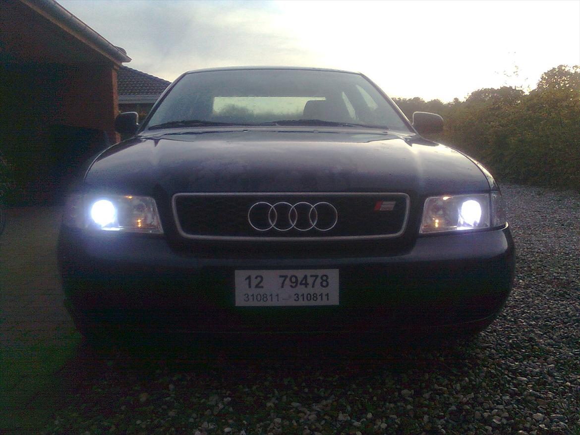 Audi A4 1.8 T (Solgt) billede 10