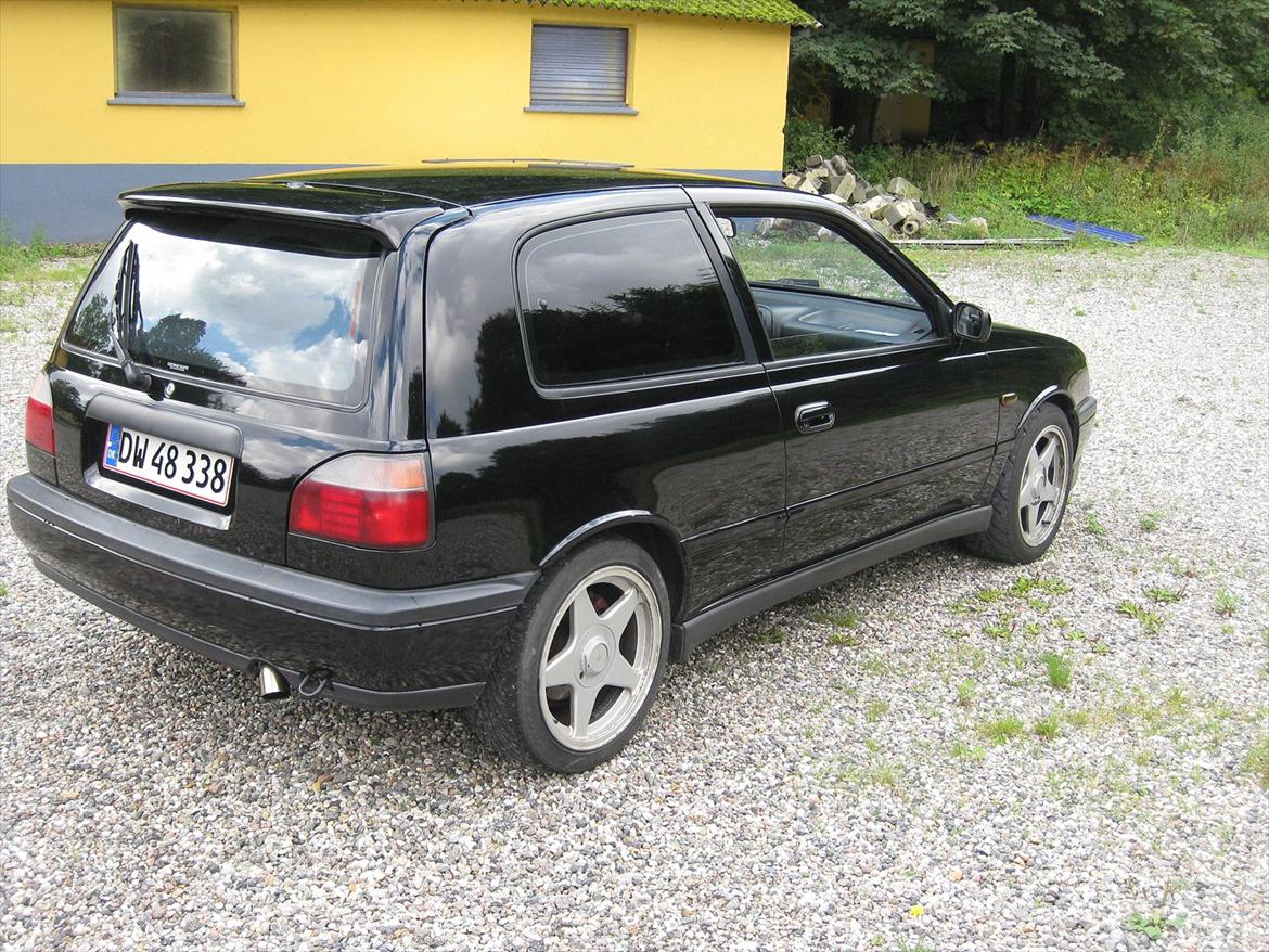 Nissan Sunny Gti SOLGT billede 3
