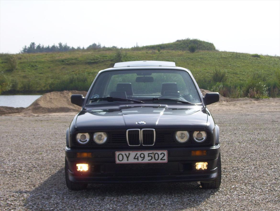 BMW E30 320i Coupé billede 2