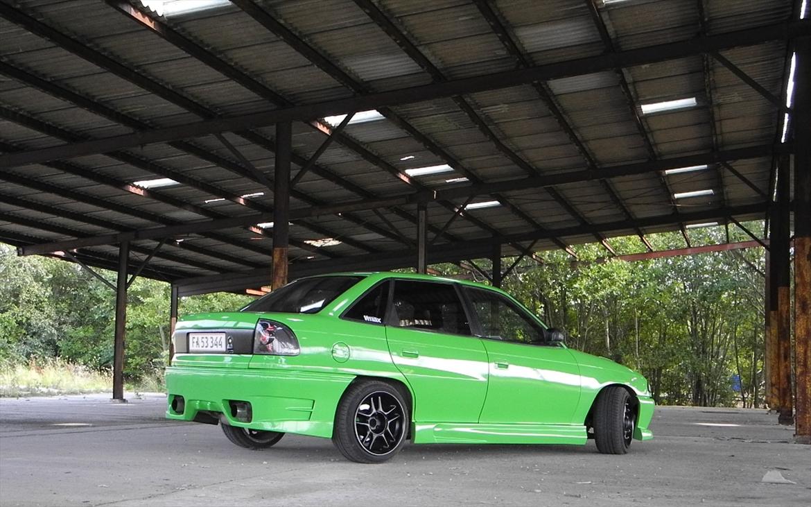 Opel Astra F Sedan 1,8 16v billede 8