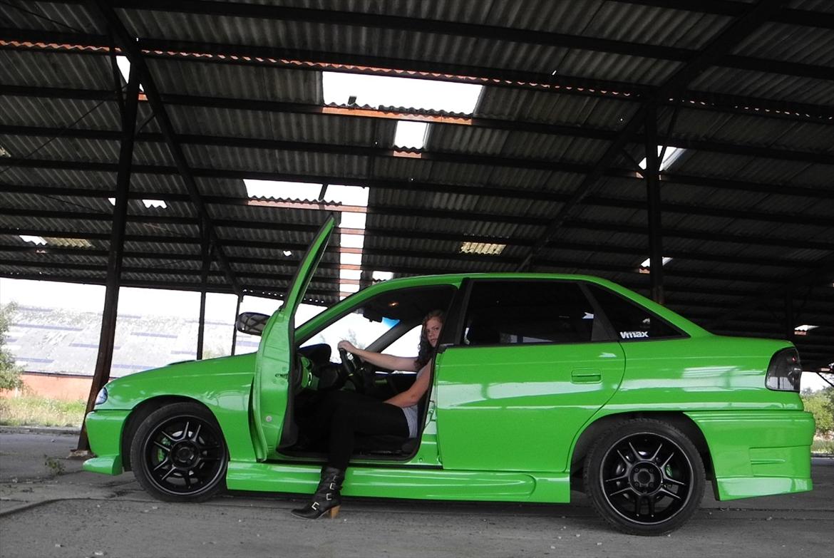 Opel Astra F Sedan 1,8 16v billede 9