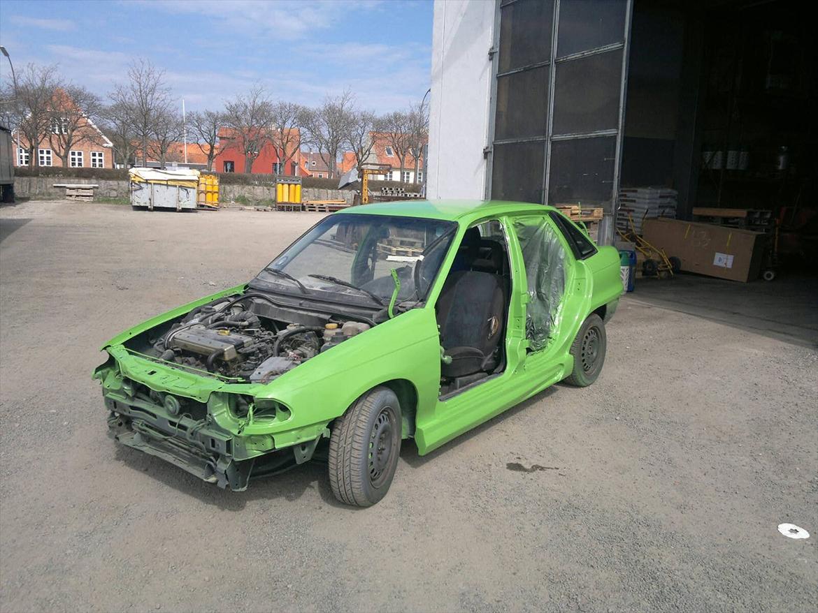 Opel Astra F Sedan 1,8 16v - Se resten af billederne fra opbygning i albummet :) billede 18