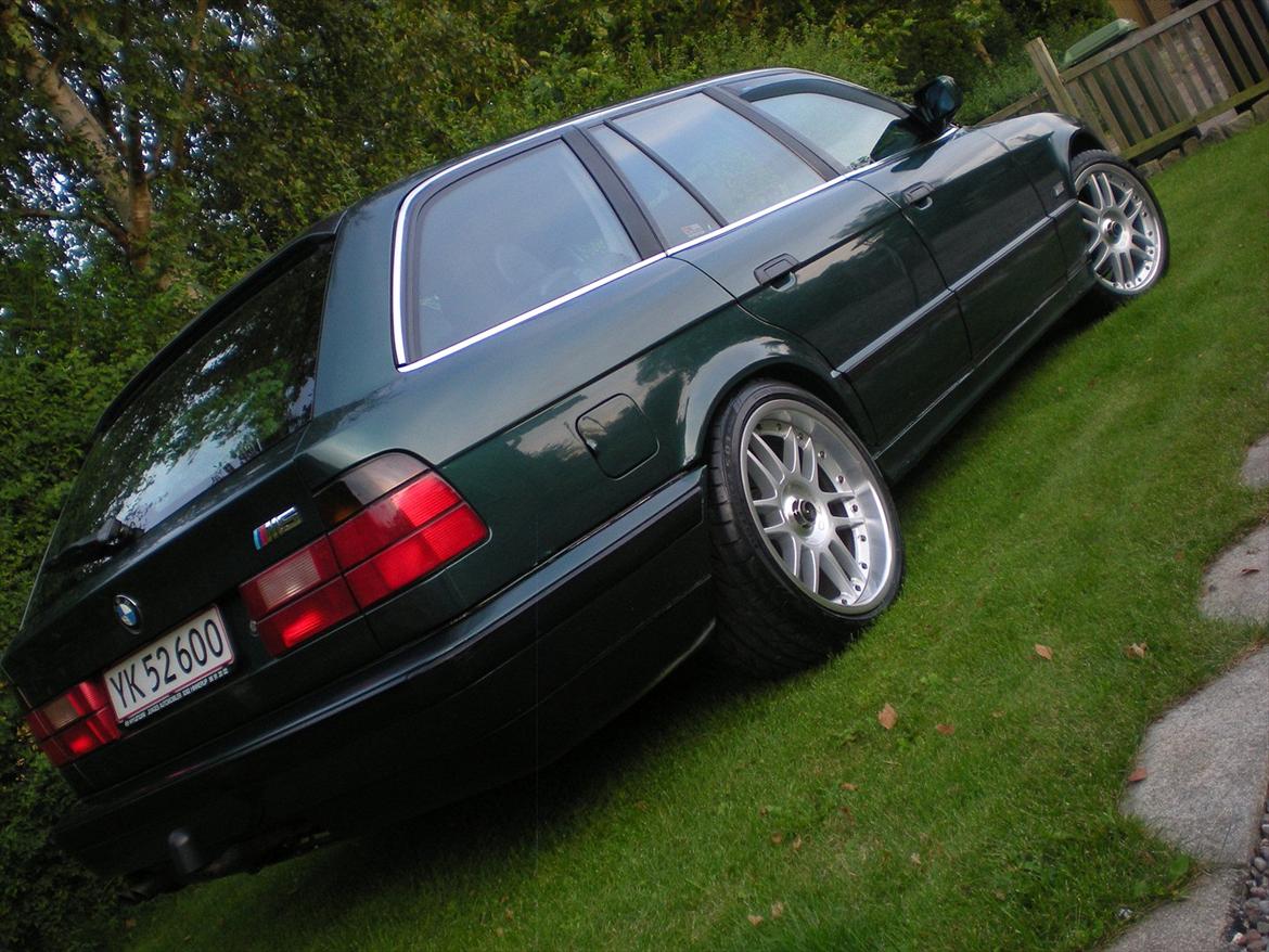 BMW 5'er e34 Touring M billede 1