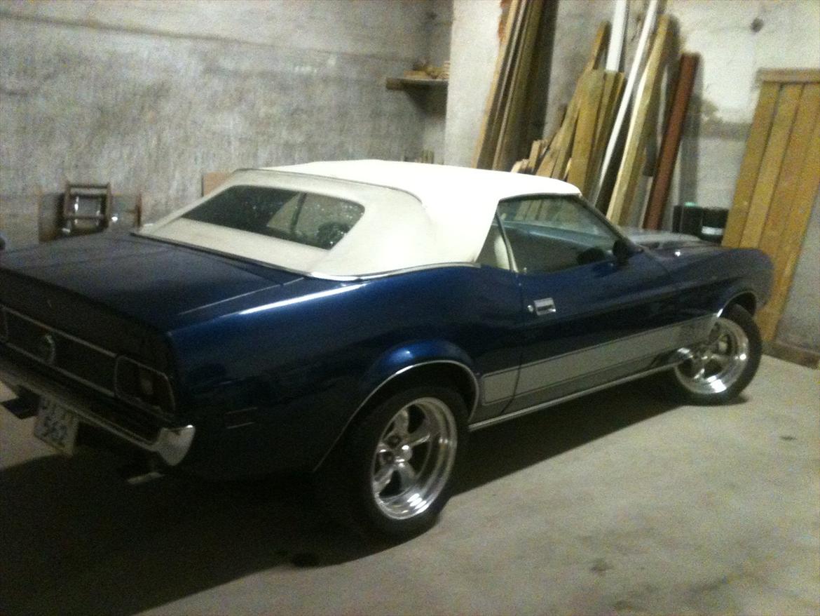 Ford Mustang Cab. billede 3