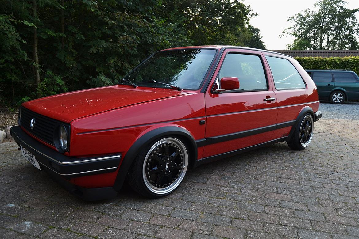 VW Vw golf 2 Gti 16v Black & Red billede 2